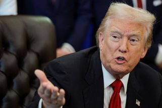 Nula ilegálních cizinců v USA za poslední půlrok, chlubí se Trump na své sociální síti - Novinky